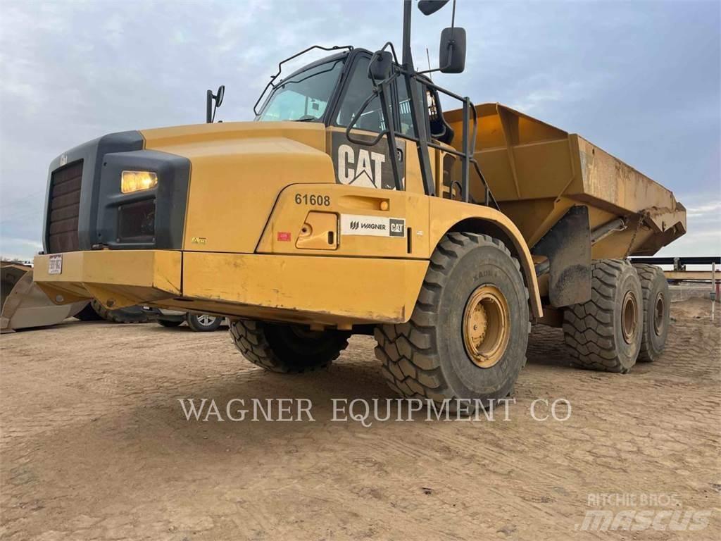 CAT 740B 铰接式自卸车