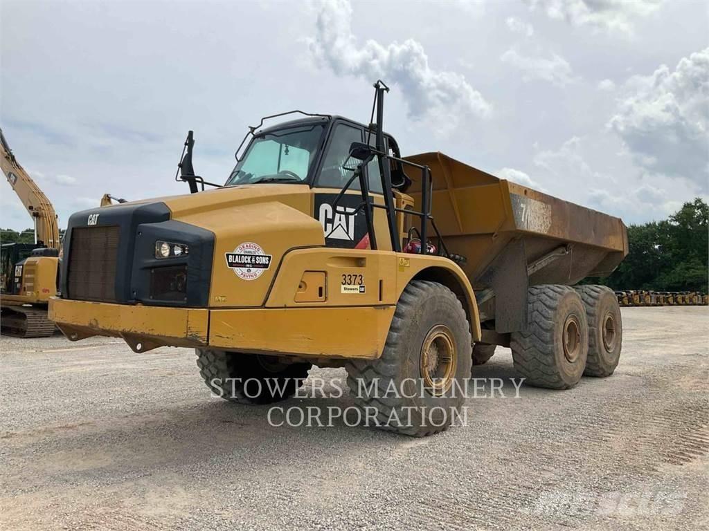 CAT 740B 铰接式自卸车