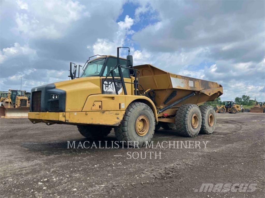 CAT 740B 铰接式自卸车