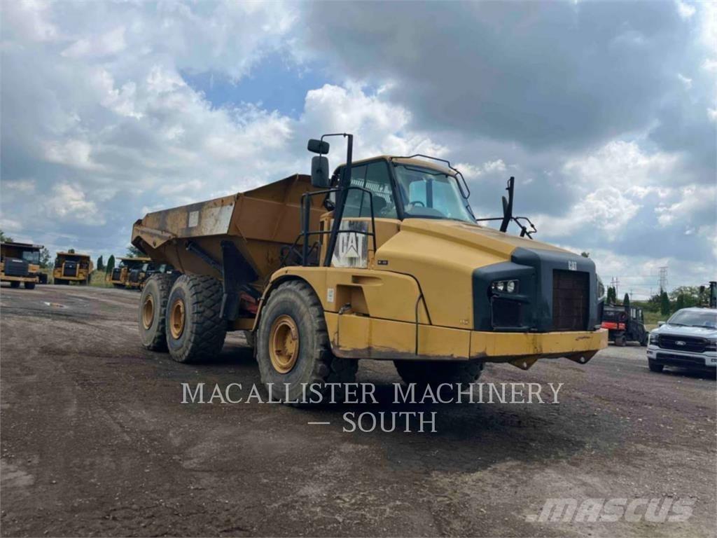 CAT 740B 铰接式自卸车