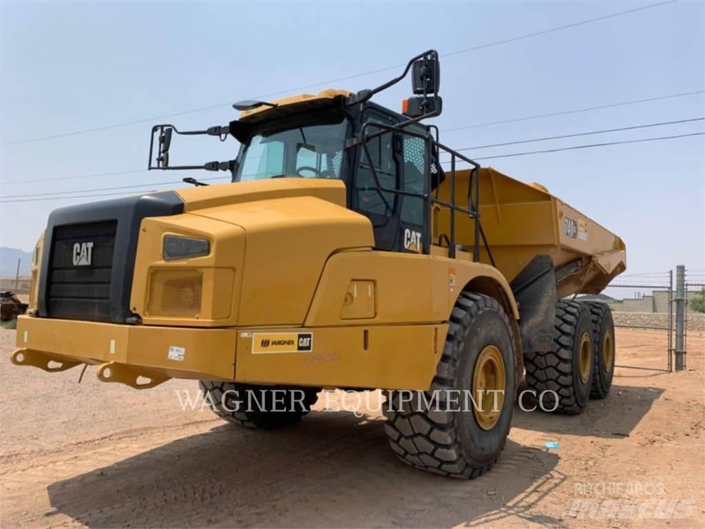 CAT 740GC 铰接式自卸车
