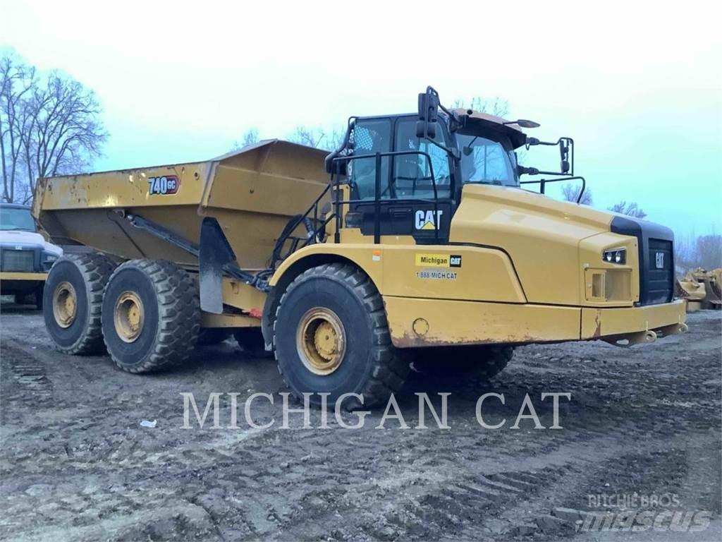 CAT 740GC 铰接式自卸车