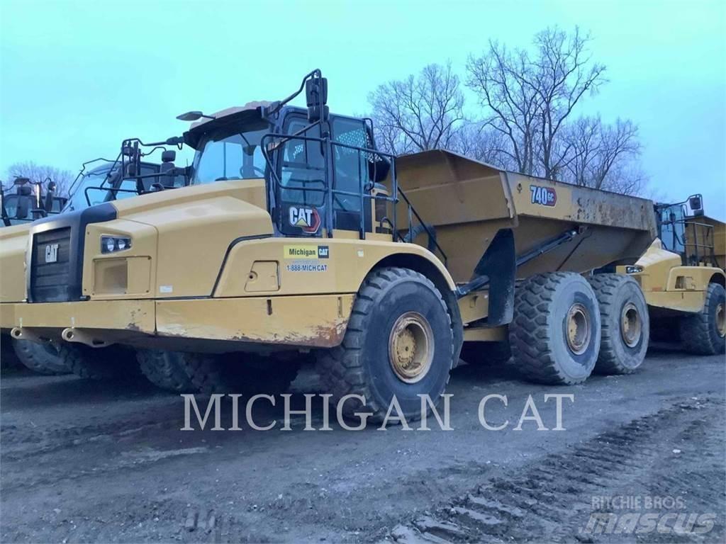 CAT 740GC 铰接式自卸车