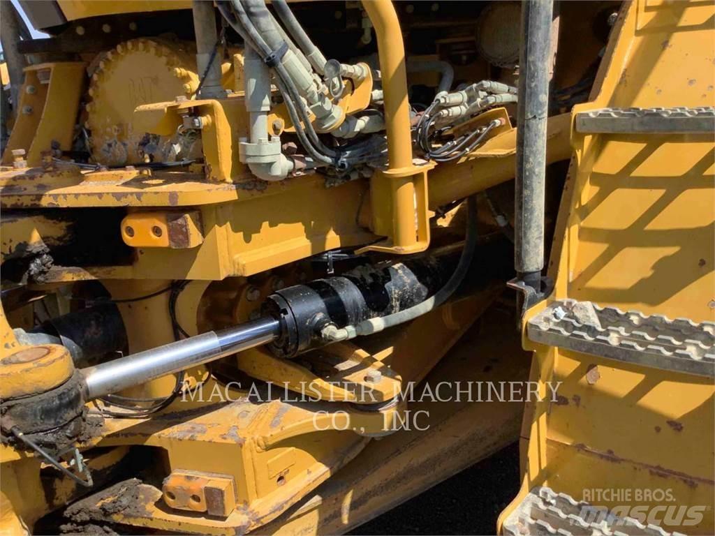 CAT 740GC 铰接式自卸车