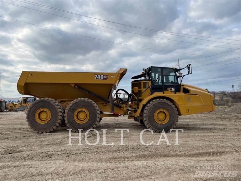 CAT 740GC 铰接式自卸车