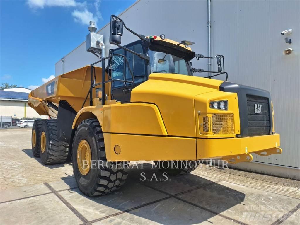 CAT 740GC 铰接式自卸车