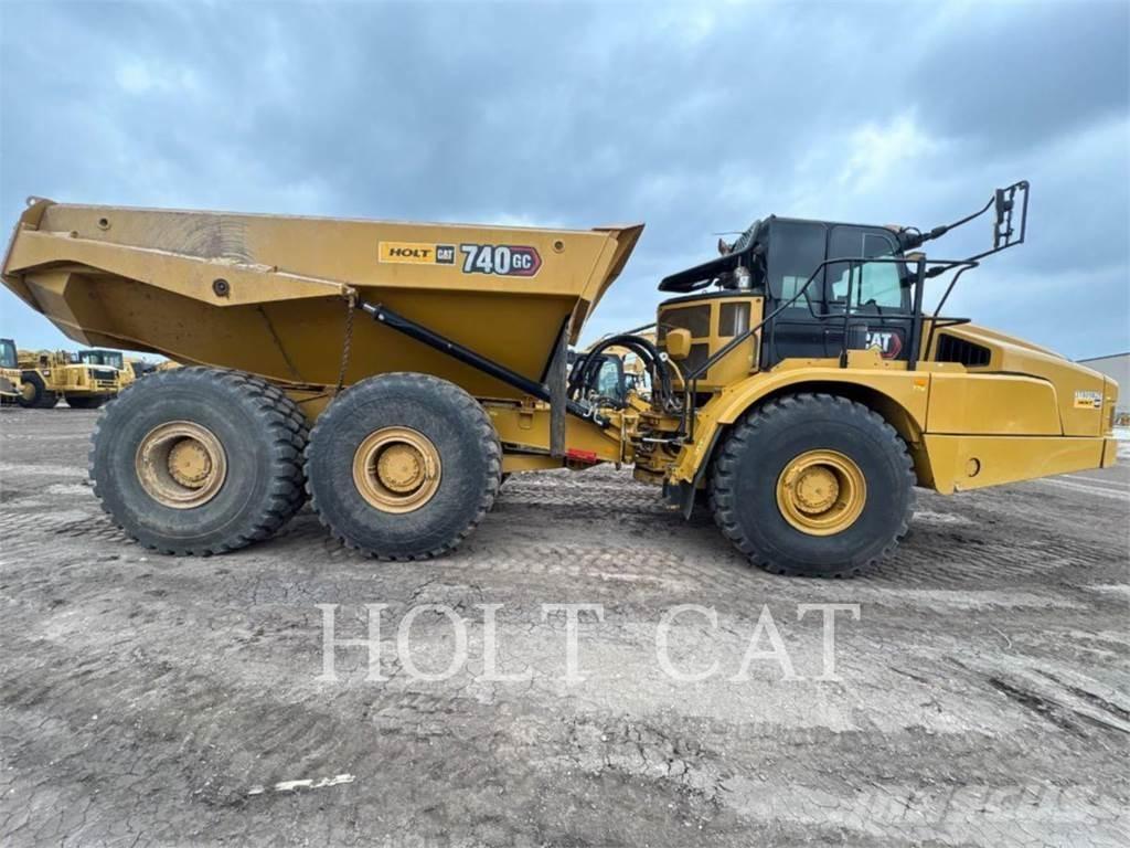 CAT 740GC 轮式装载机