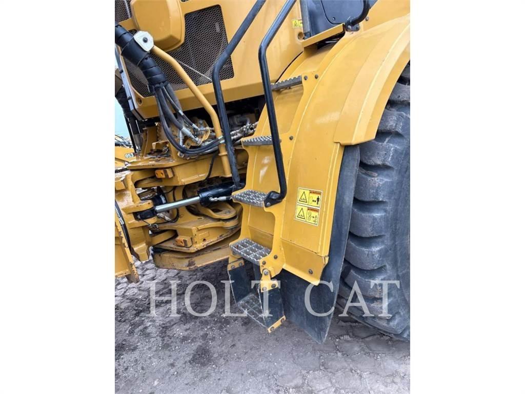 CAT 740GC 轮式装载机