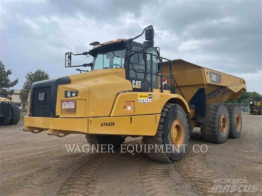 CAT 740GC 铰接式自卸车