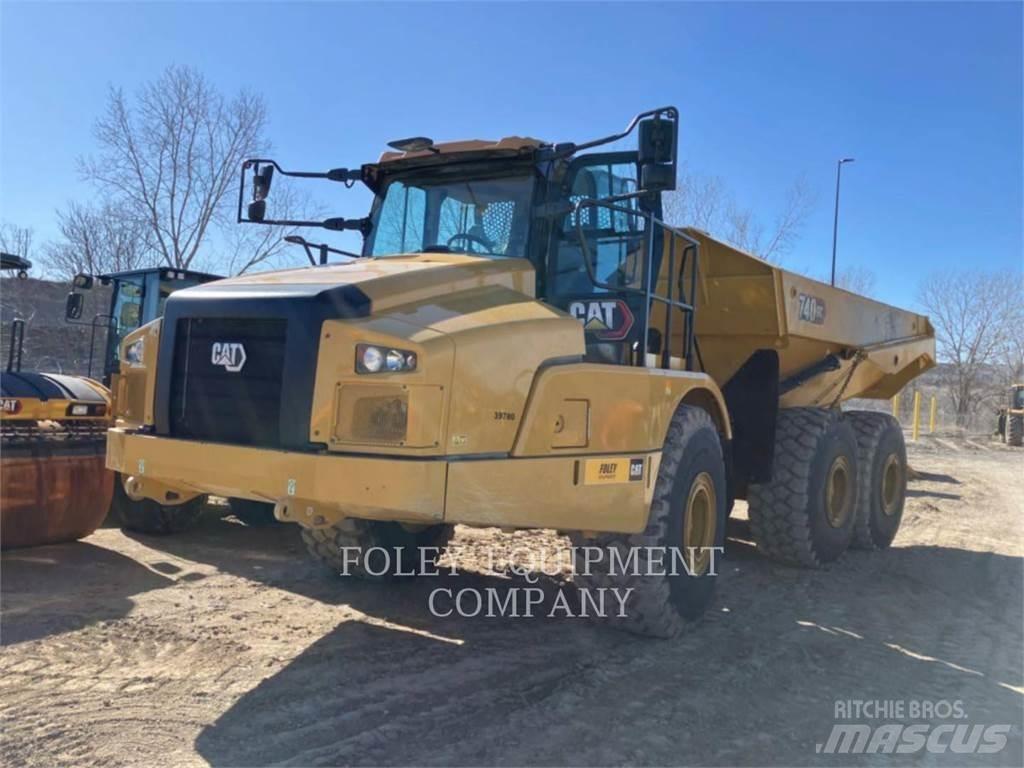 CAT 740GC-04 铰接式自卸车