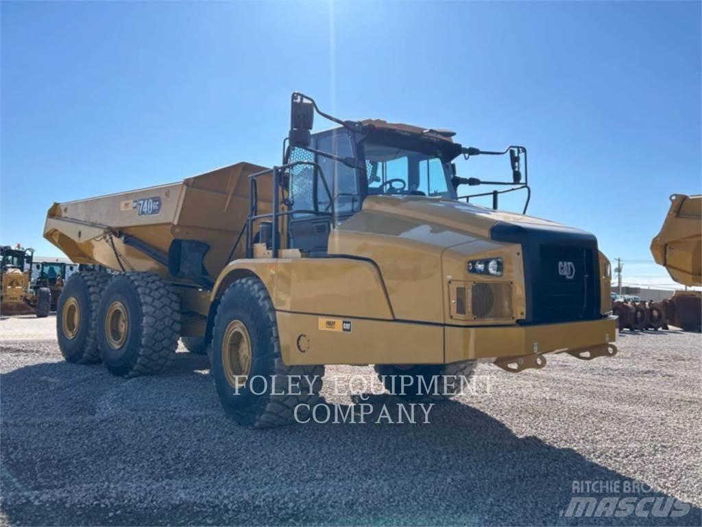 CAT 740GC-04 铰接式自卸车