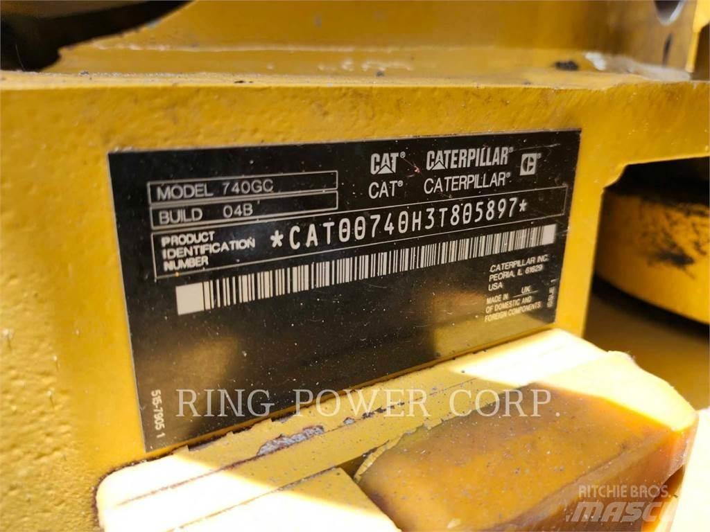 CAT 740GCTG 铰接式自卸车