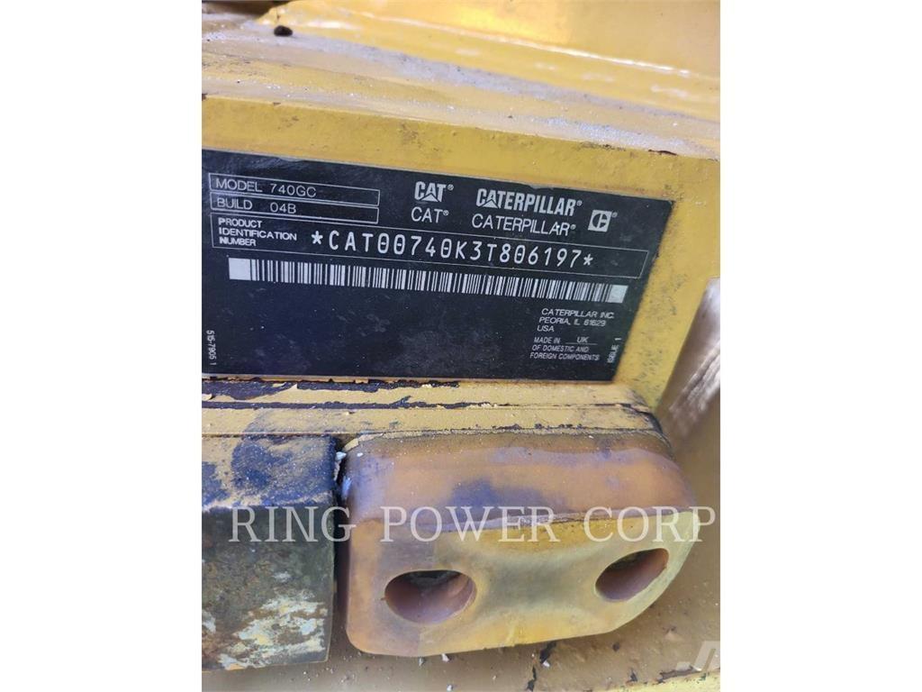 CAT 740GCTG 铰接式自卸车