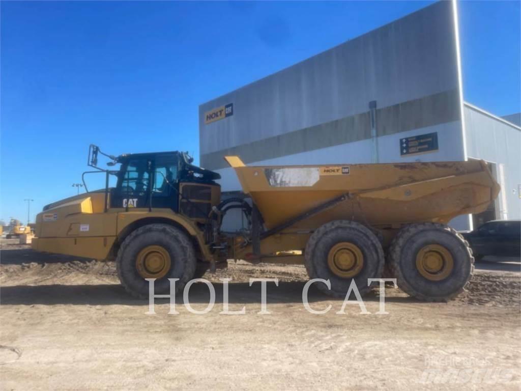 CAT 745 铰接式自卸车