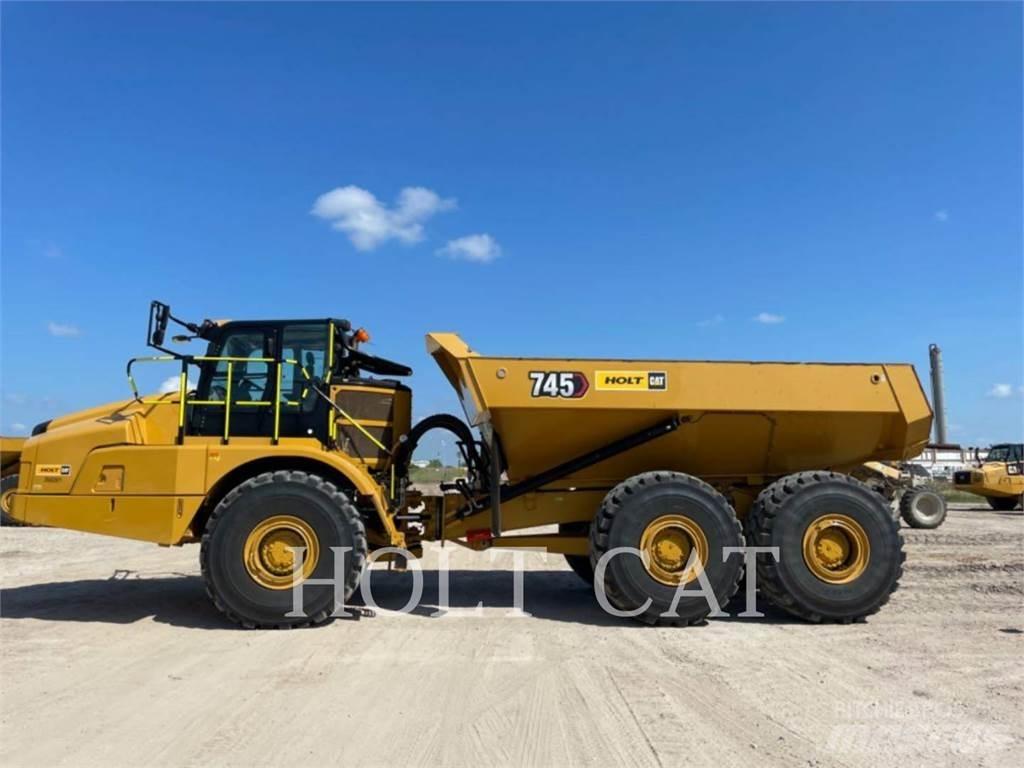 CAT 745 铰接式自卸车