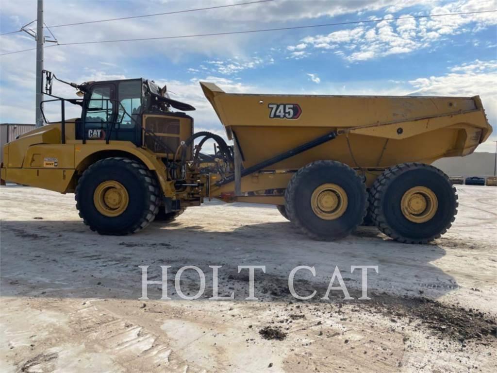 CAT 745 铰接式自卸车
