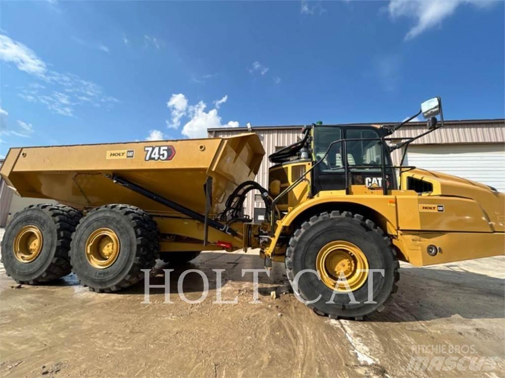 CAT 745 铰接式自卸车