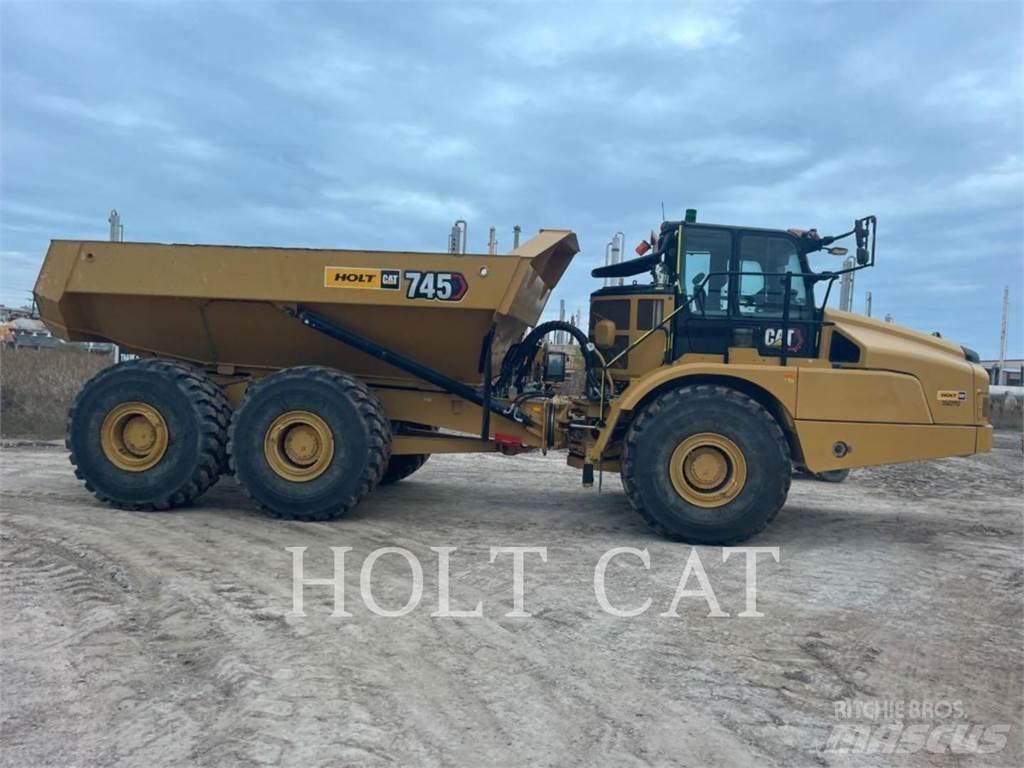 CAT 745 铰接式自卸车