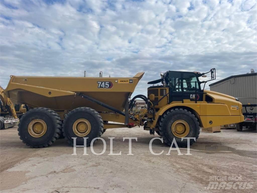 CAT 745 铰接式自卸车
