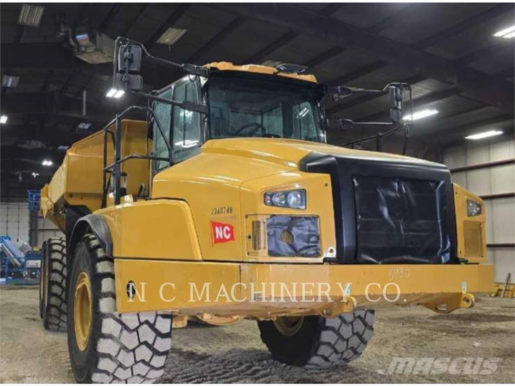 CAT 745 铰接式自卸车