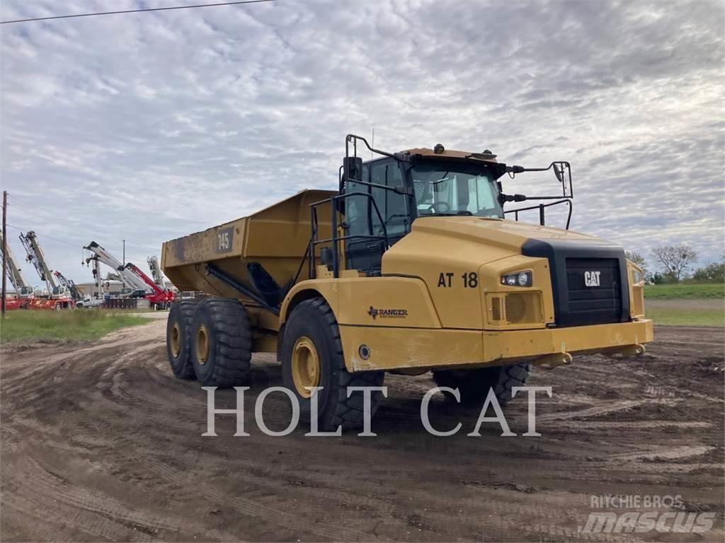 CAT 745 铰接式自卸车