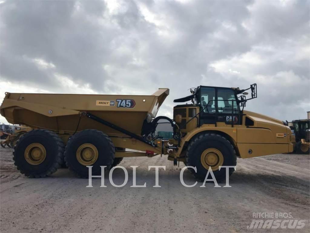 CAT 745 铰接式自卸车