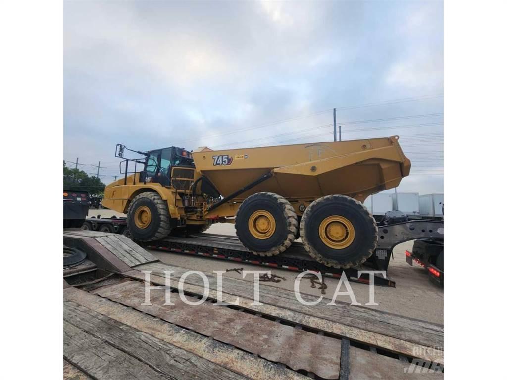 CAT 745 铰接式自卸车