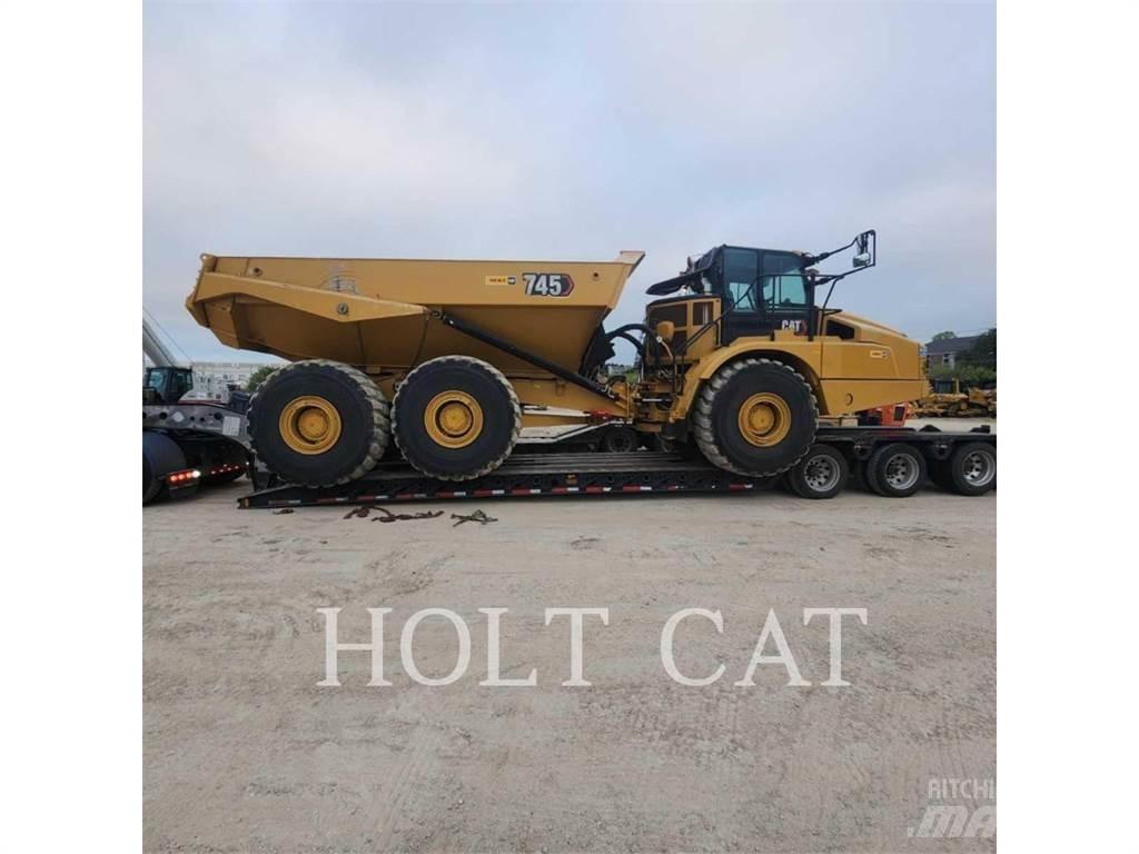 CAT 745 铰接式自卸车