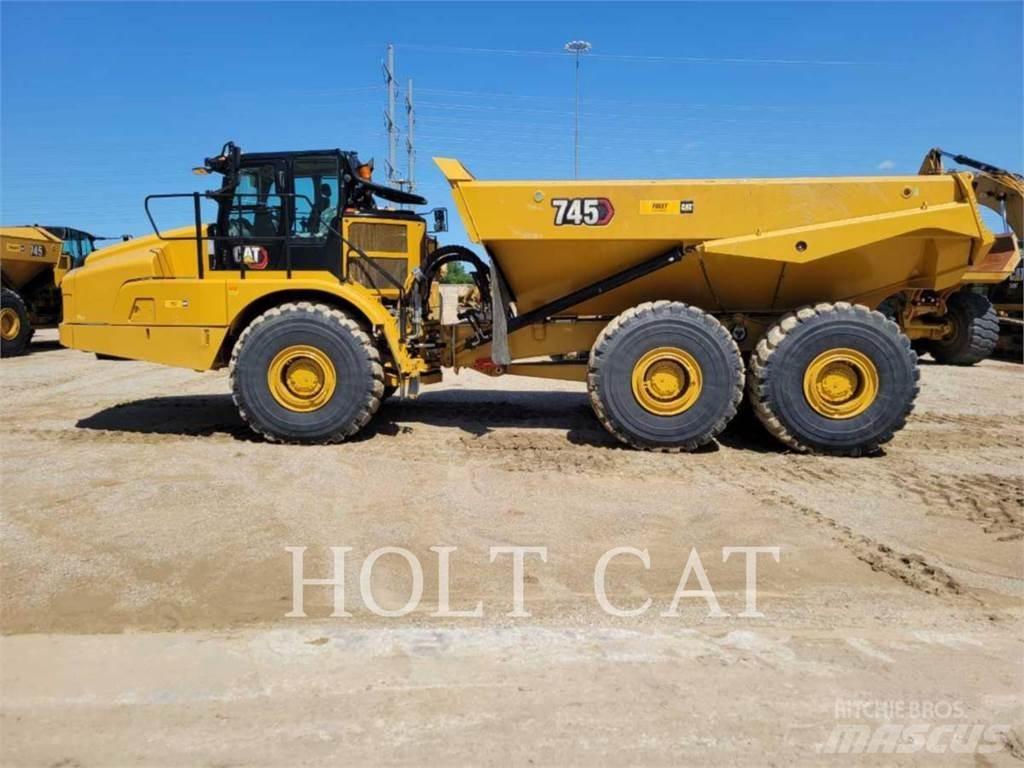 CAT 745 铰接式自卸车