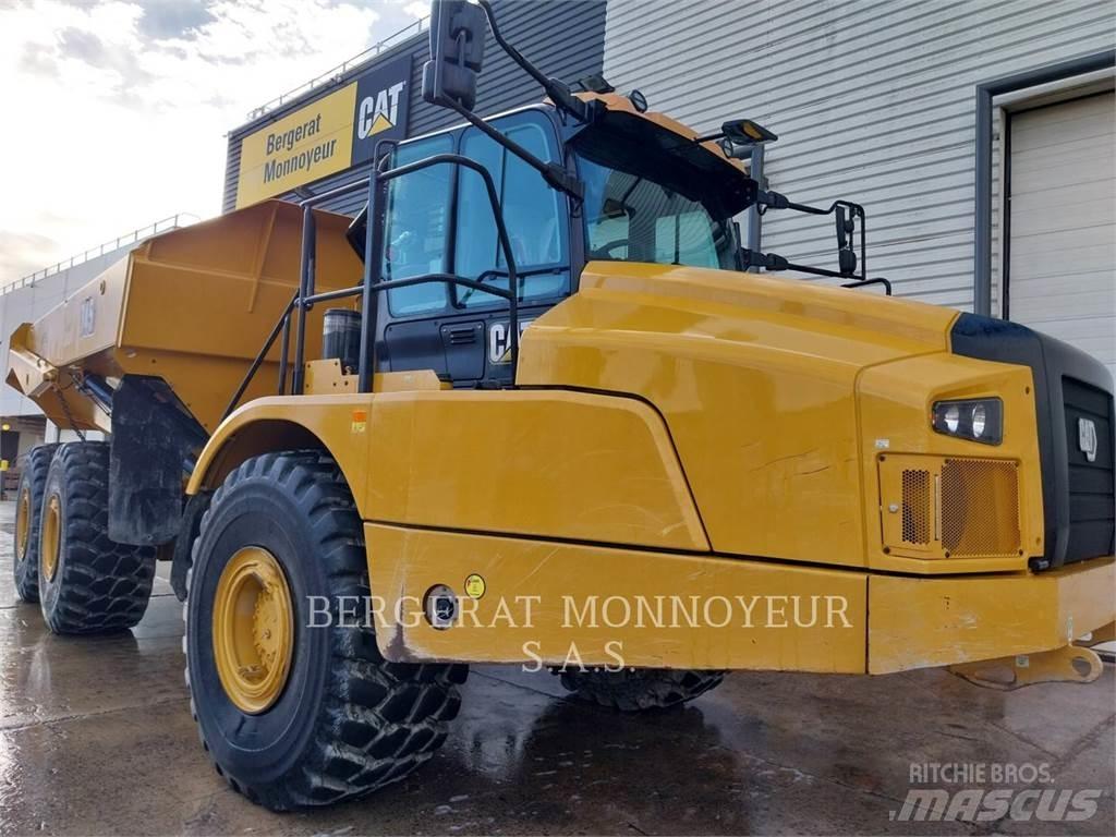 CAT 745 铰接式自卸车
