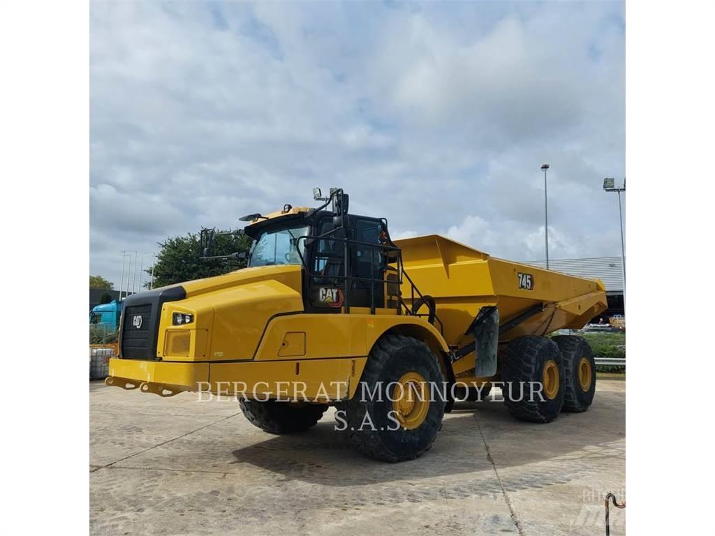 CAT 745 铰接式自卸车