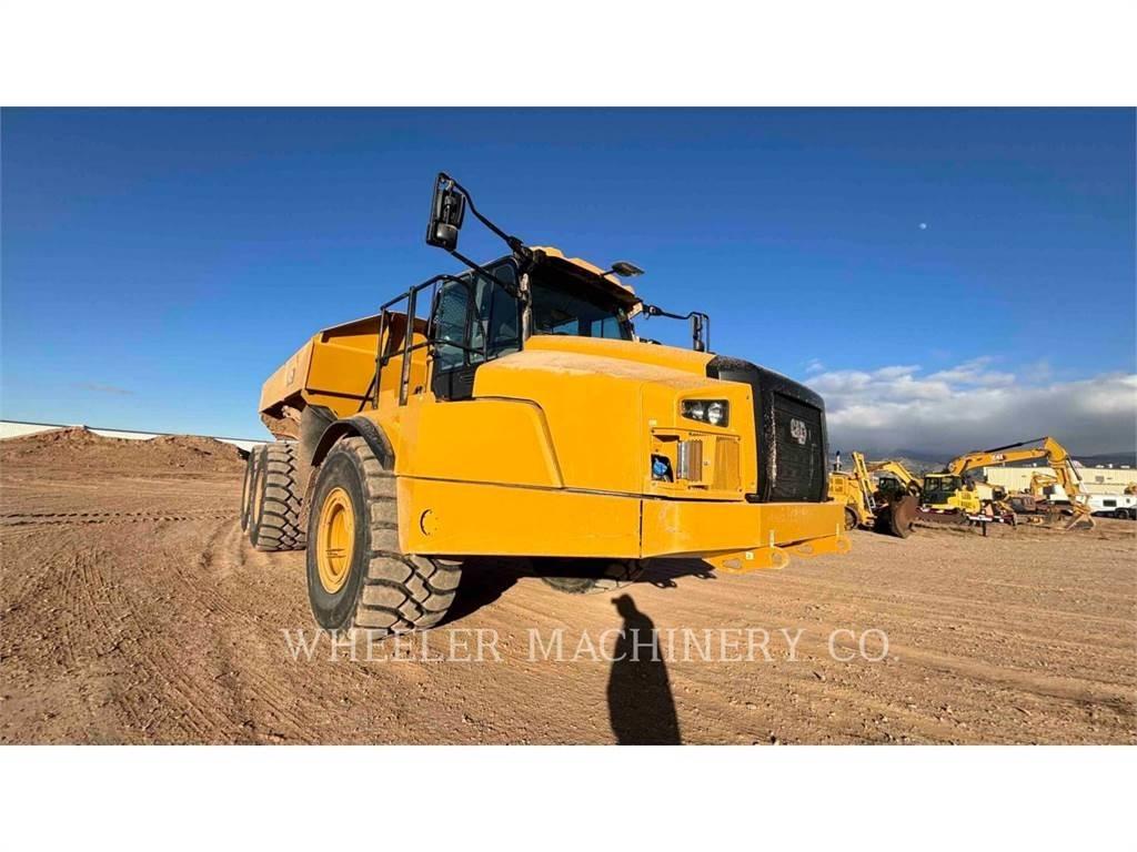 CAT 745 铰接式自卸车