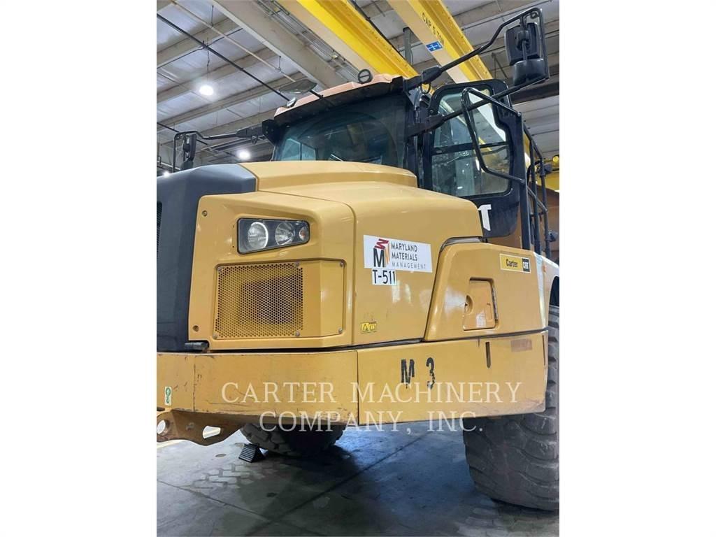 CAT 745 铰接式自卸车