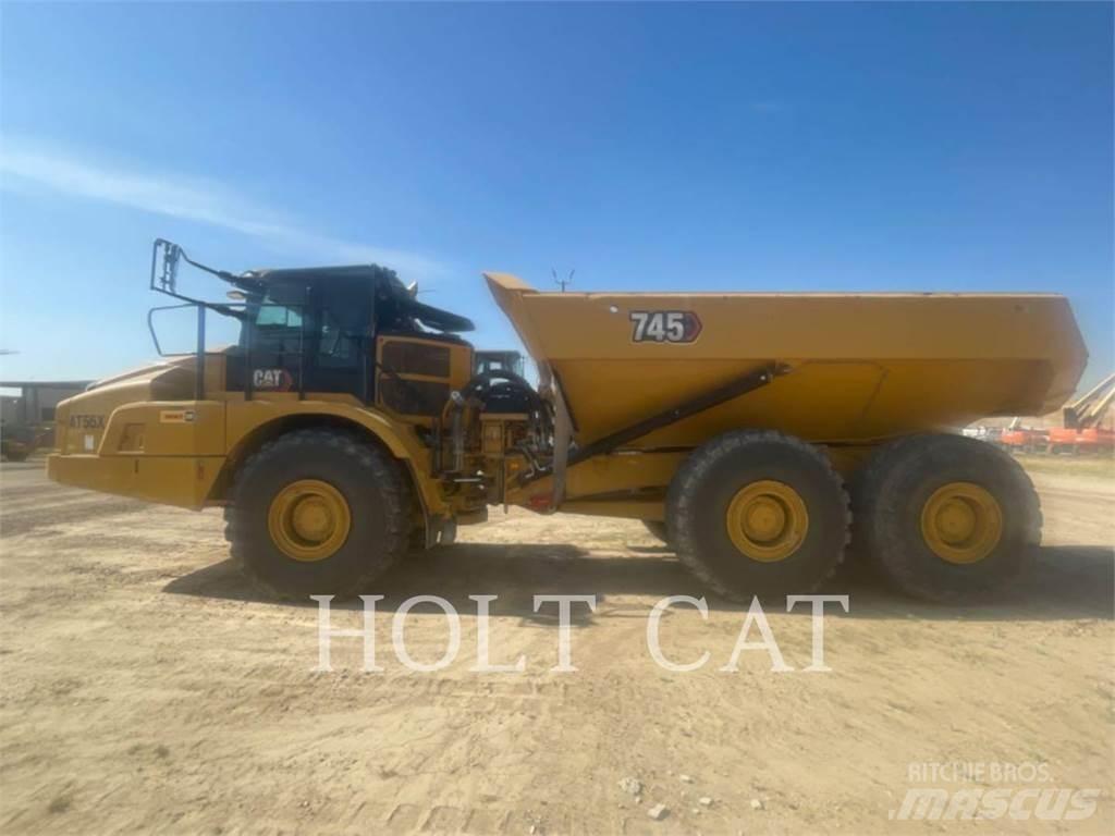 CAT 745 铰接式自卸车