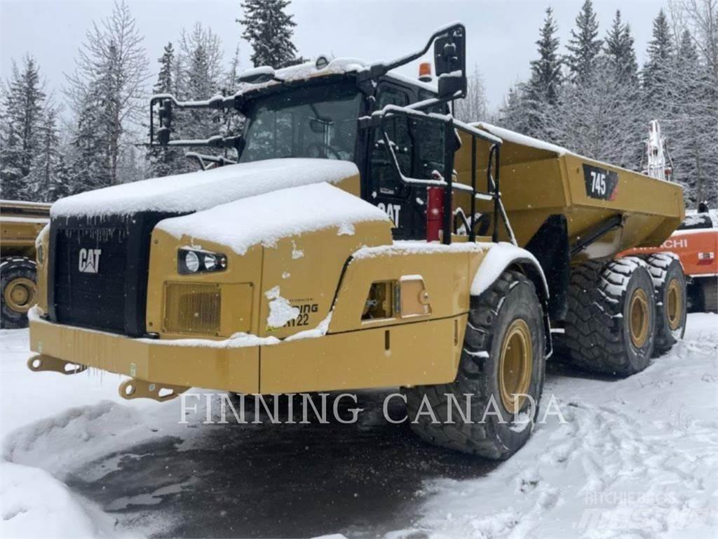 CAT 745 铰接式自卸车