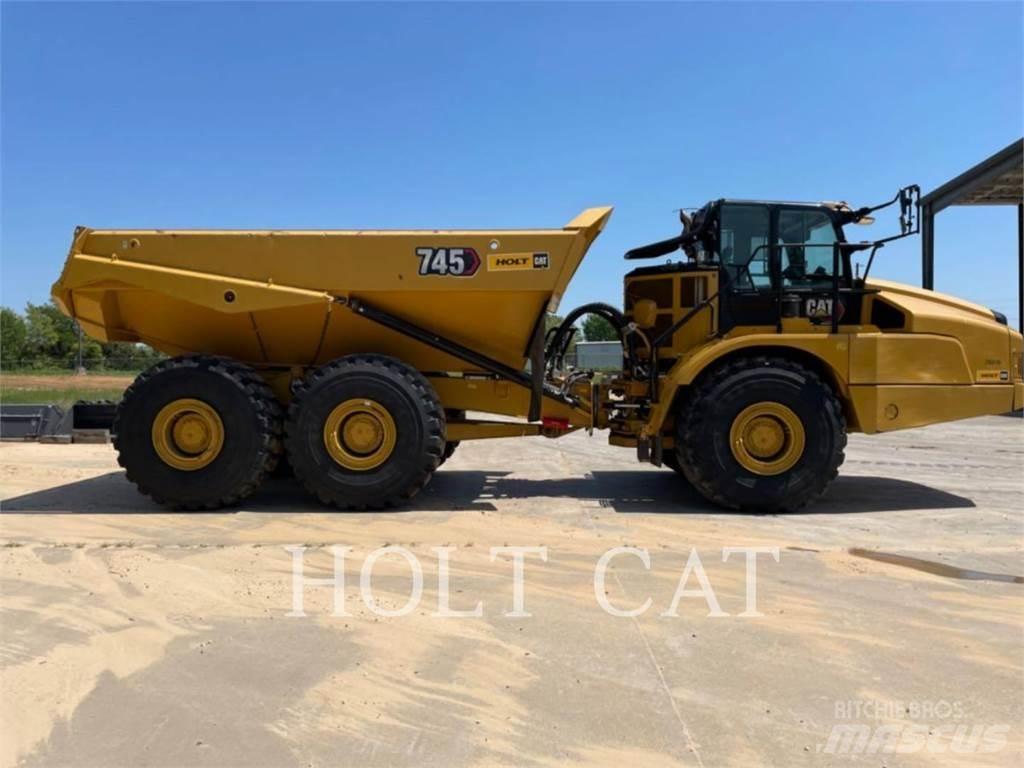 CAT 745 铰接式自卸车
