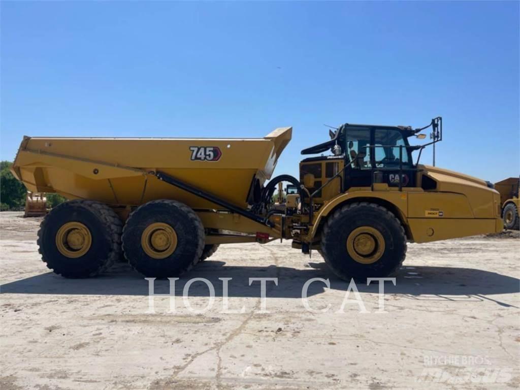 CAT 745 铰接式自卸车