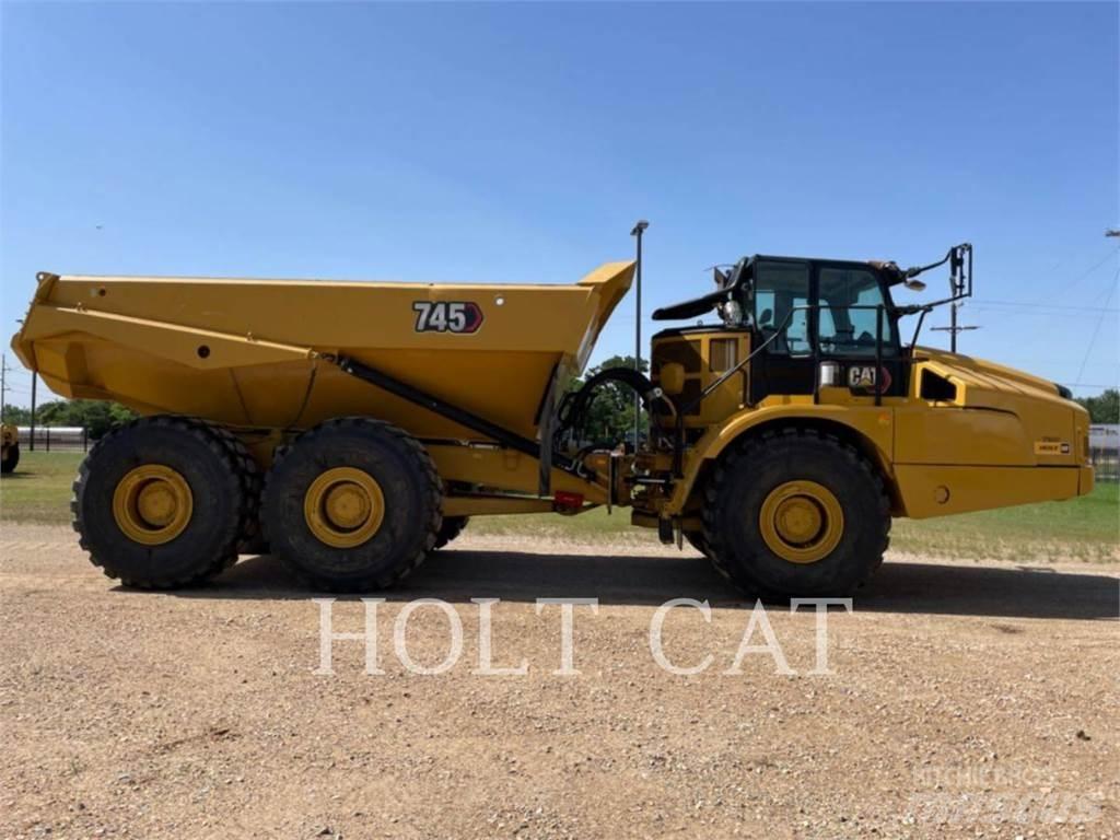 CAT 745 铰接式自卸车