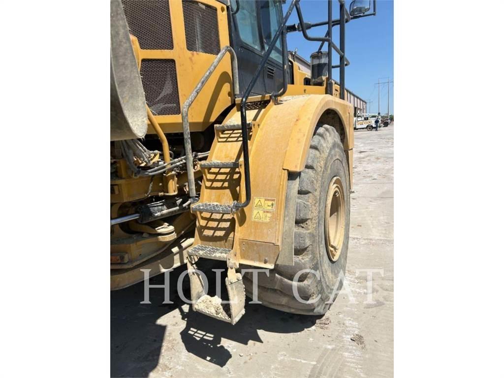 CAT 745 铰接式自卸车