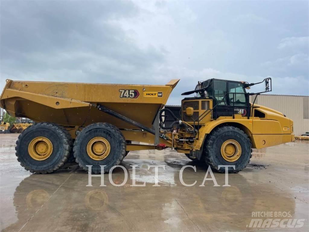 CAT 745 铰接式自卸车