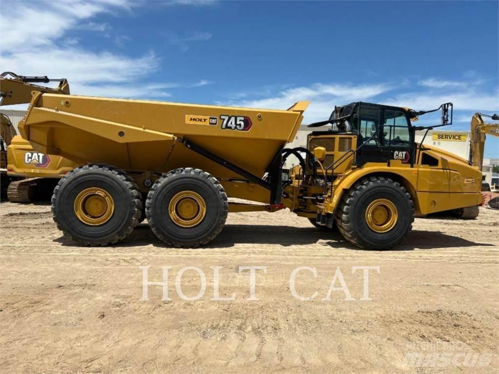 CAT 745 铰接式自卸车