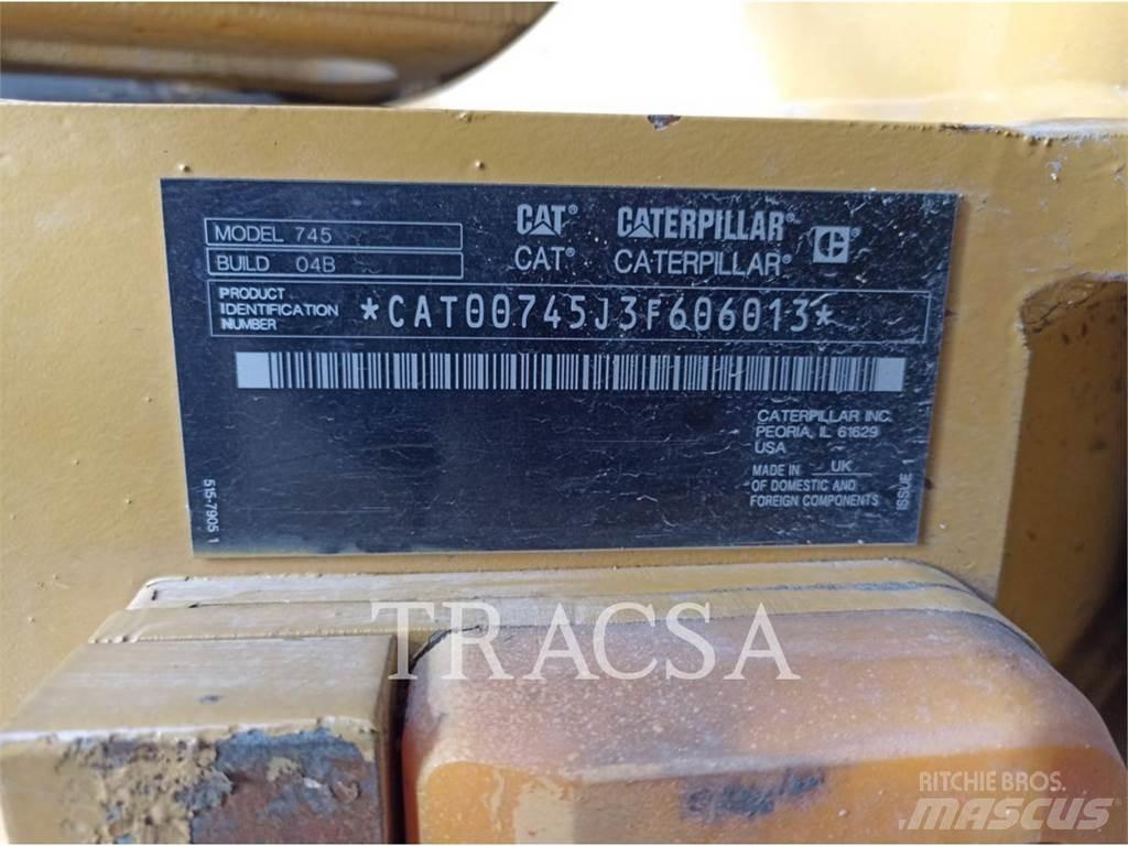 CAT 745 铰接式自卸车