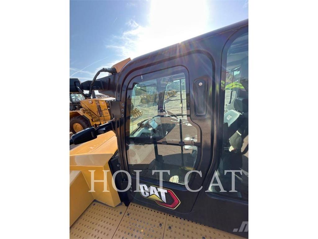 CAT 745 铰接式自卸车