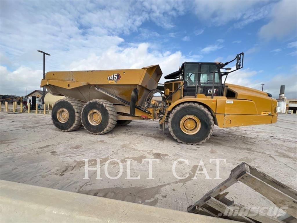 CAT 745 铰接式自卸车