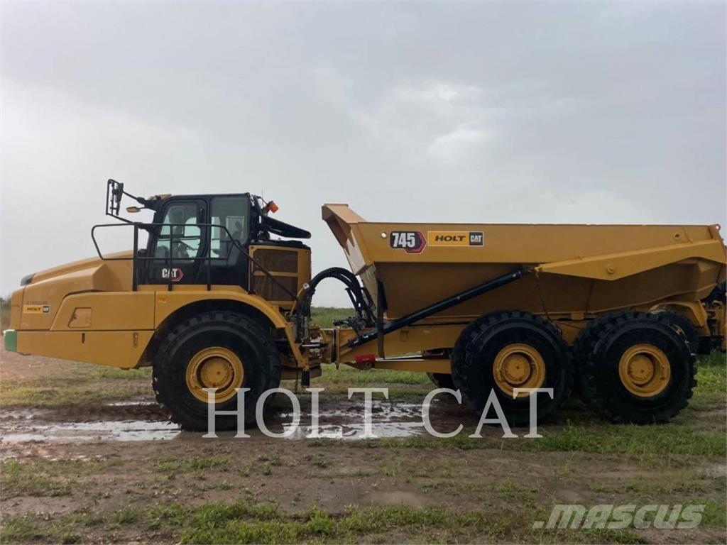 CAT 745 铰接式自卸车
