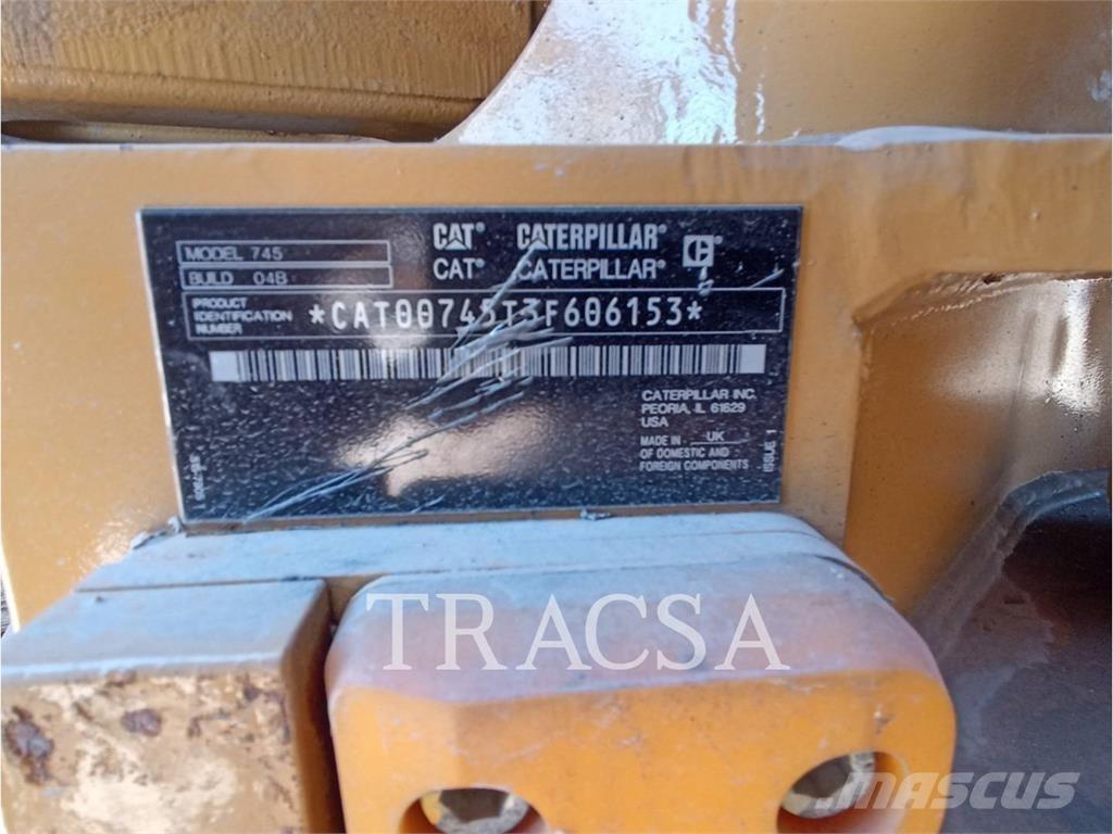 CAT 745 铰接式自卸车