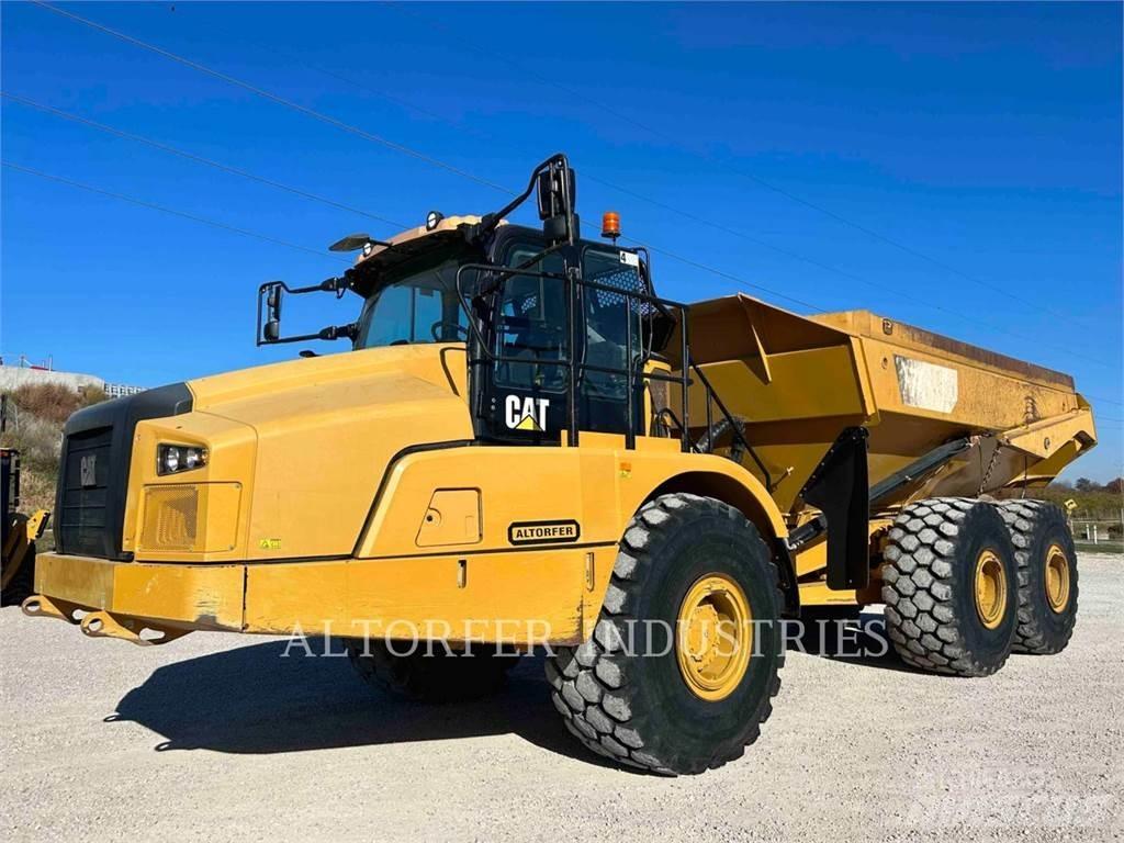 CAT 745 铰接式自卸车