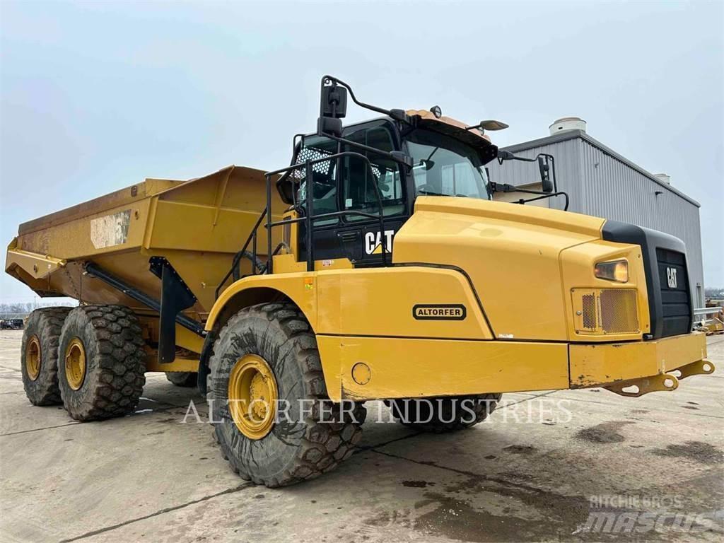 CAT 745 铰接式自卸车