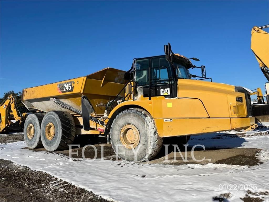 CAT 745-04 铰接式自卸车