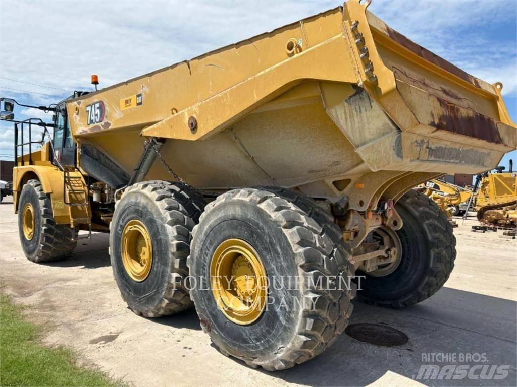 CAT 745-04 铰接式自卸车